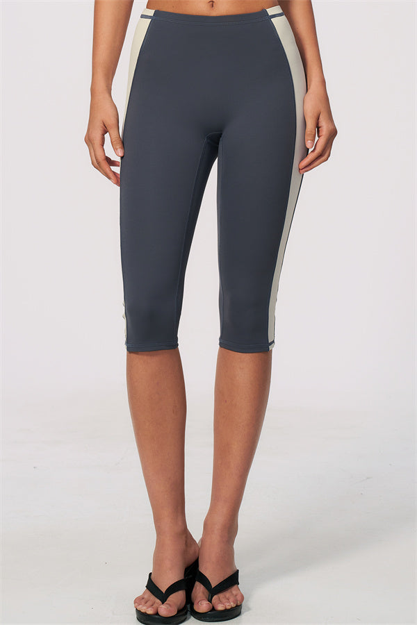 The Sandstone Sports Bra Capri Leggings 2-Piece Set