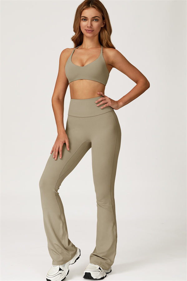 The Lily Sports Bra Flared Leggings 2-Piece Set