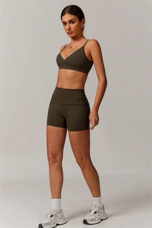 The Vigor Sports Bra Shorts 2-Piece Set