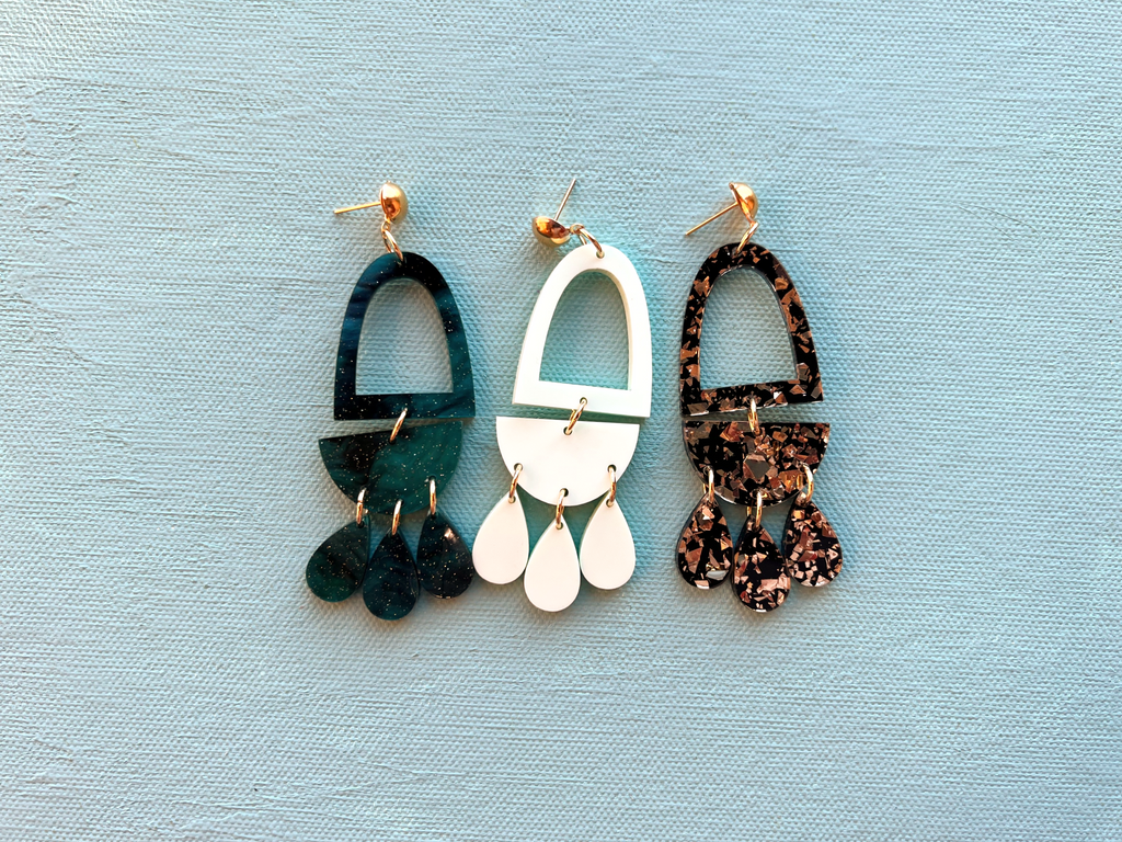 Cheerful Dangle Statement Earrings
