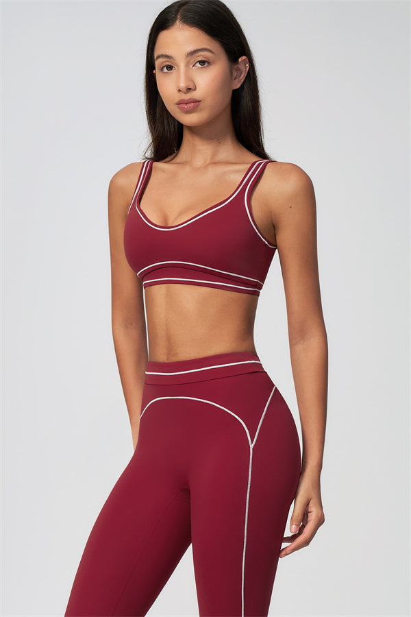 The Amara Sports Bra Capri Leggings 2-Piece Set