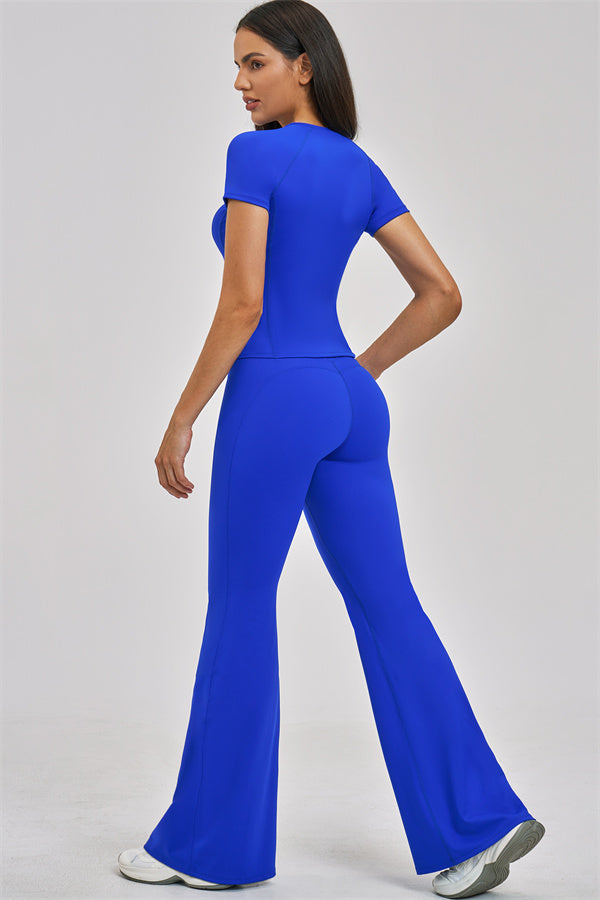 The Zenith T-shirt Flared Leggings 2-Piece Set