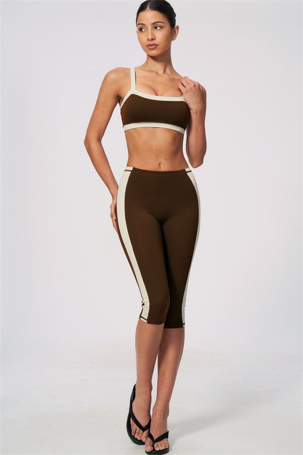 The Sandstone Sports Bra Capri Leggings 2-Piece Set