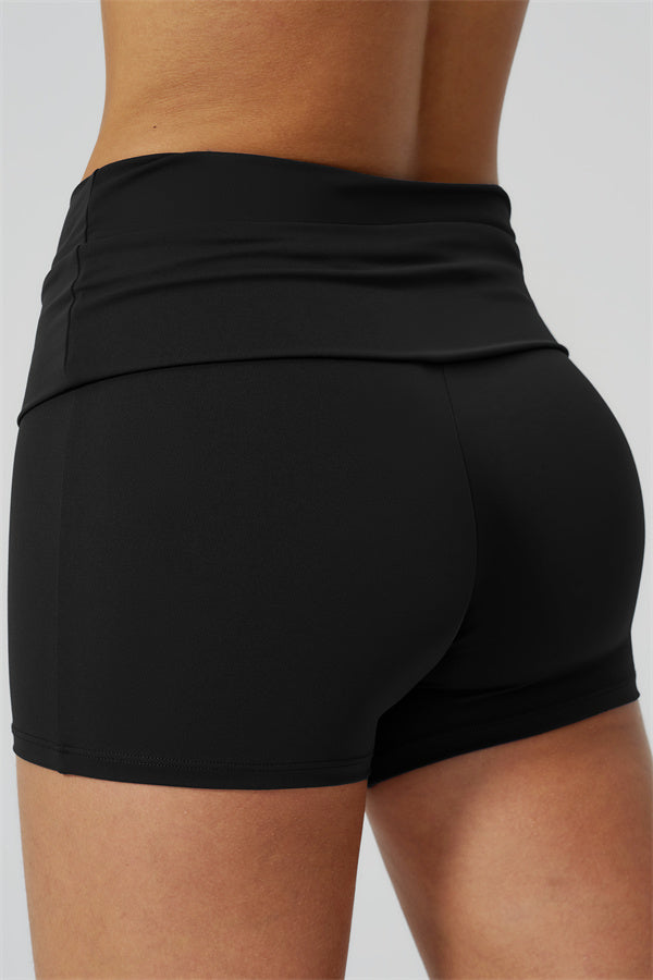 The Daring Sports Bra Shorts 2-Piece Set