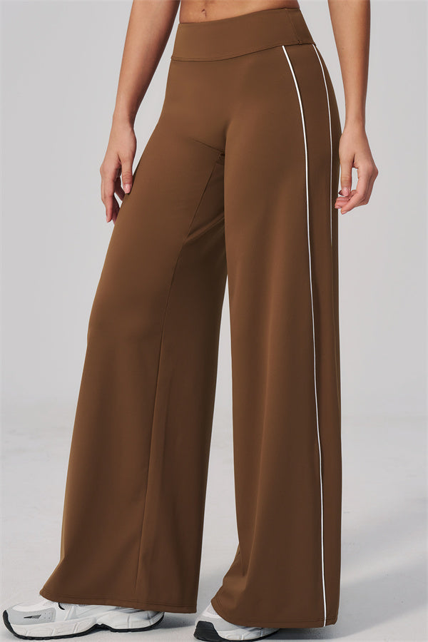 The Breathe Sports Bra Straight Leg Pants 2-Piece Set