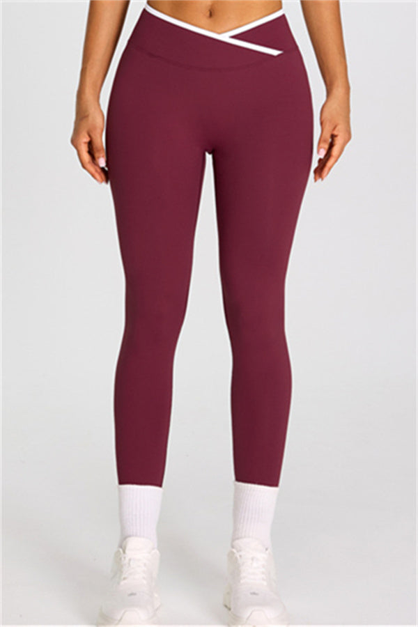 The Dwell Sports Bra Leggings 2-Piece Set