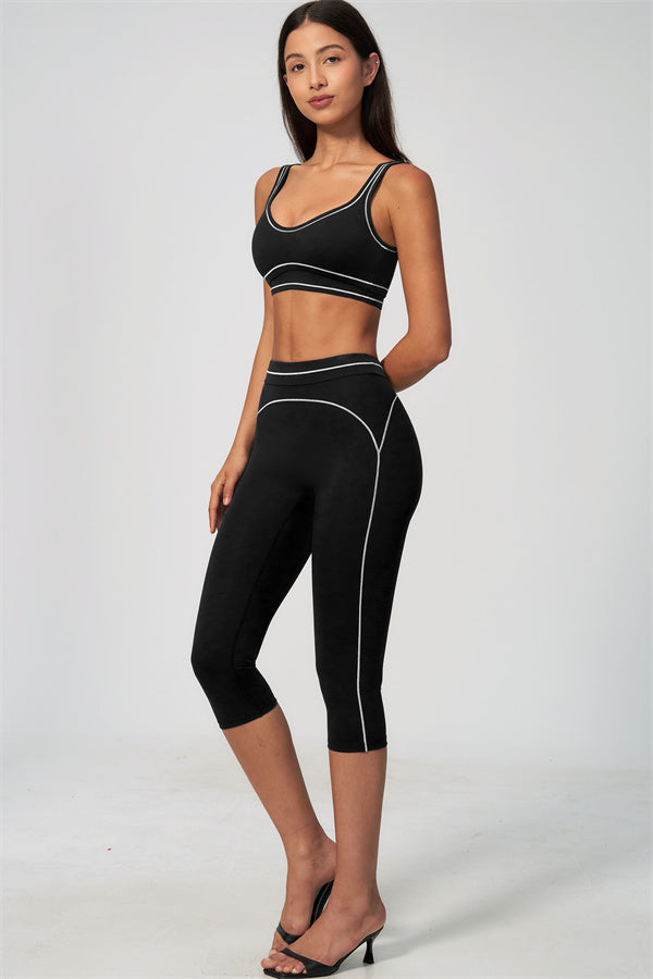 The Amara Capri Leggings