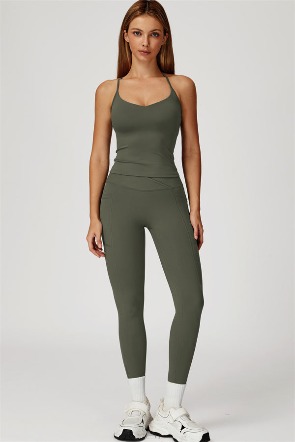 The Propel Crop Top Leggings 2-Piece Set