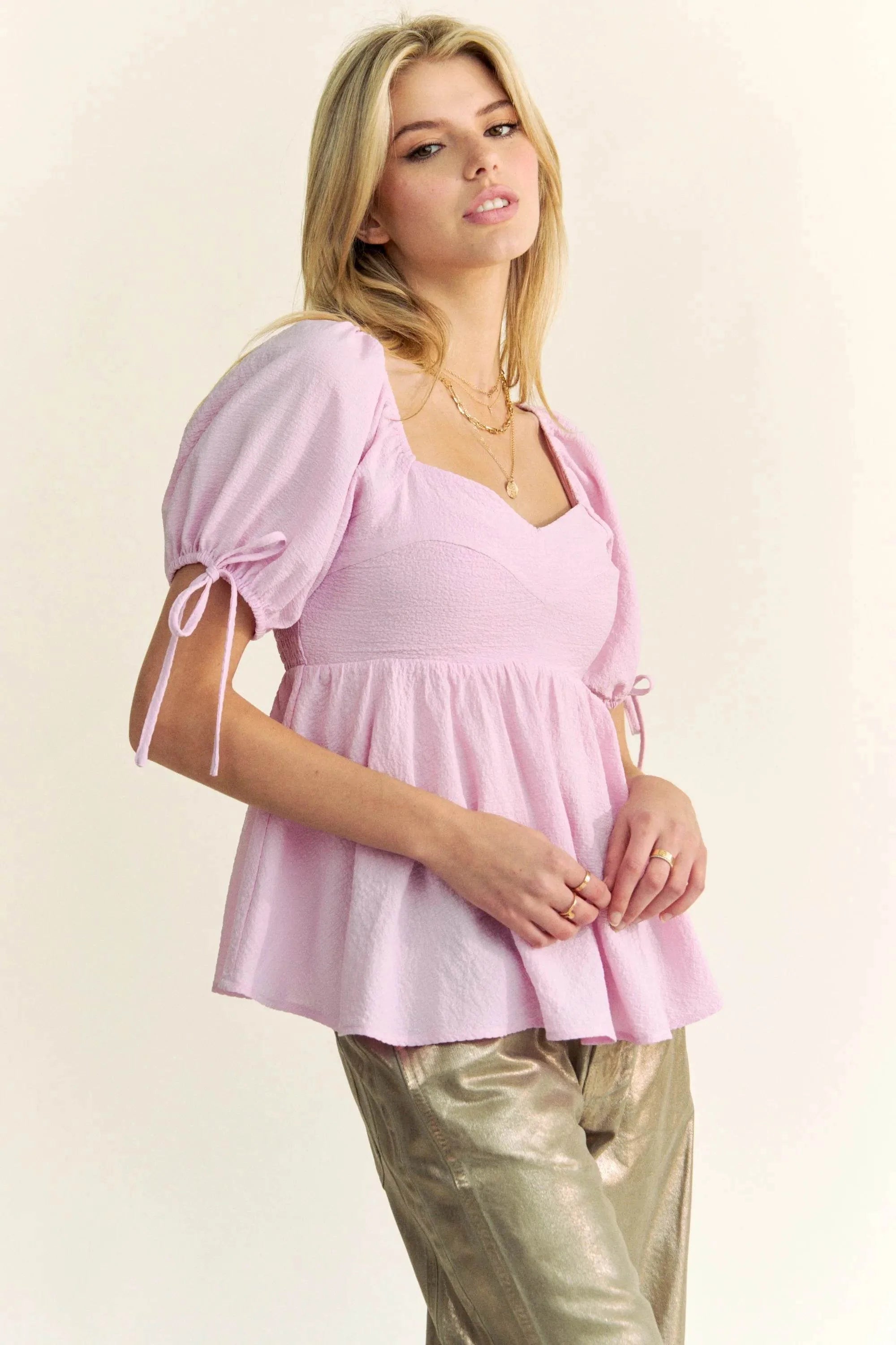Davi & Dani Solid Elastic Peplum Puffed Sleeves Blouse