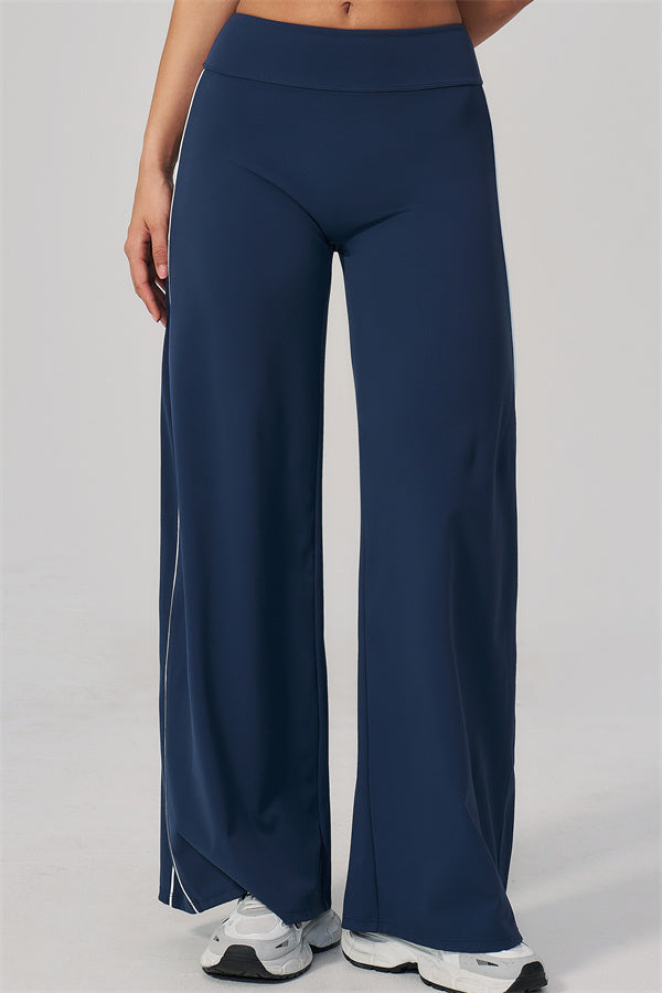 The Breathe Sports Bra Straight Leg Pants 2-Piece Set