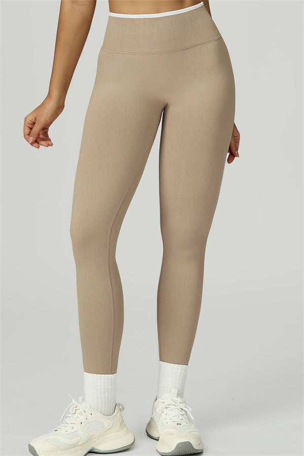 The Prime Line Sports Bra Leggings 2-Piece Set